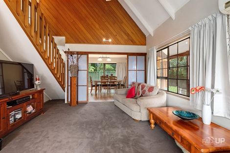 Photo of property in 242 Forest Hill Road, Waiatarua, Auckland, 0612
