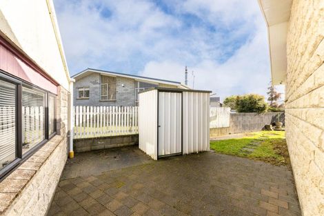 Photo of property in 2 Rangiora Place, Inglewood, 4330