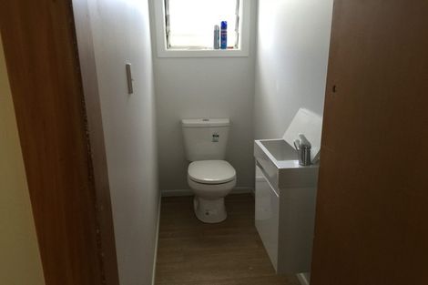 Photo of property in 30 Kowhai Street, Hamilton Lake, Hamilton, 3204