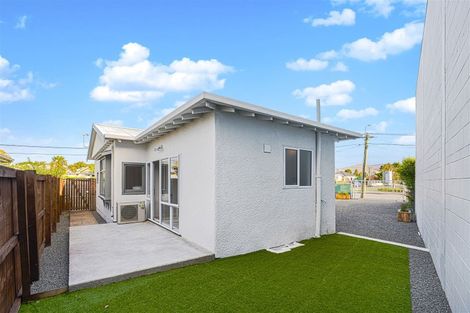 Photo of property in 71 Nursery Road, Phillipstown, Christchurch, 8011