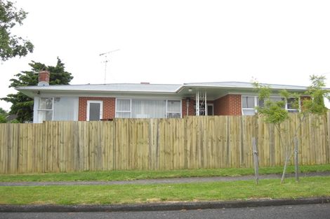 Photo of property in 1 Grierson Place, Pukekohe, 2120