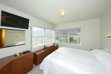 Photo of property in 4 Flinders Road, Heathcote Valley, Christchurch, 8022