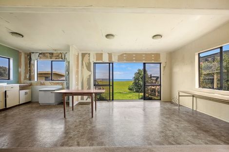 Photo of property in 713 Thames Coast Road, Tapu, Thames, 3575