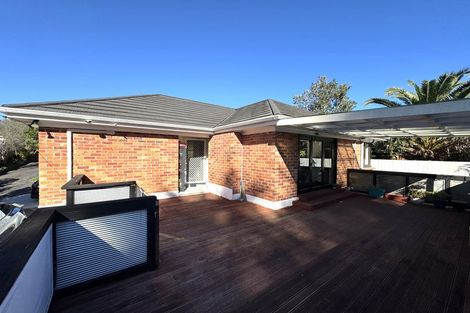 Photo of property in 20 Godley Road, Green Bay, Auckland, 0604