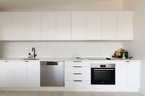 Photo of property in 119 Tiketike Way, Brooklyn, Wellington, 6021