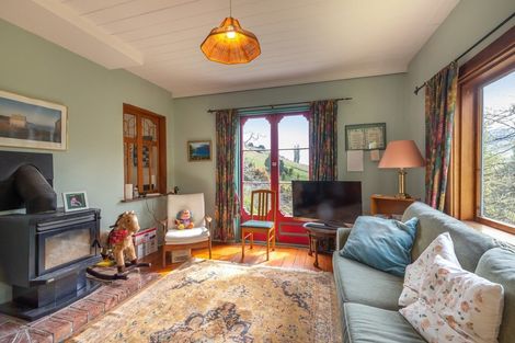 Photo of property in 8 Shadbolts Road, Pigeon Bay, Akaroa, 7583