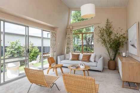 Photo of property in 51 Freyberg Avenue, Tamatea, Napier, 4112