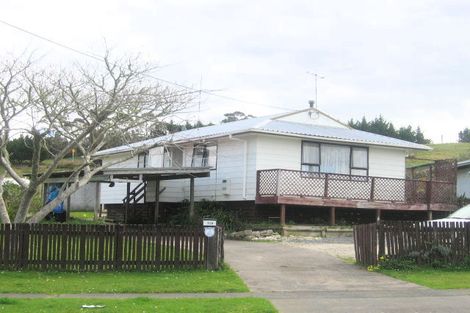 Photo of property in 103 King Street, Hikurangi, 0114