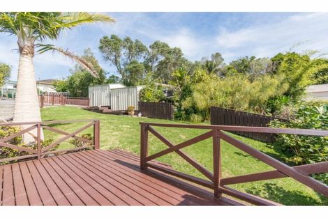 Photo of property in 23 Landow Place, Henderson, Auckland, 0612