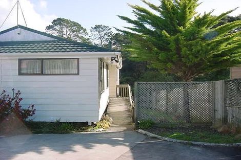 Photo of property in 2/6 Fernwood Grove, Bayview, Auckland, 0629