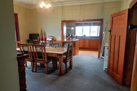 Photo of property in 9 Edward Street, Dannevirke, 4930