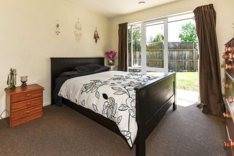 Photo of property in 15 Cross Street, Coalgate, 7673