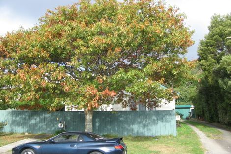 Photo of property in 94 Heretaunga Square, Silverstream, Upper Hutt, 5019