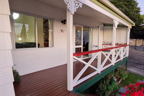 Photo of property in 35 Keepa Avenue, Paeroa, 3600