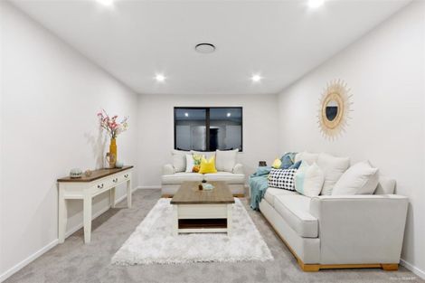 Photo of property in 11 Golden Avenue, Flat Bush, Auckland, 2019