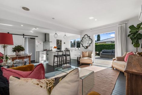 Photo of property in 3 Milton Road, Otumoetai, Tauranga, 3110