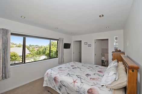 Photo of property in 10 Brampton Road, Snells Beach, 0920