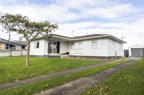 Photo of property in 42 Cascade Crescent, Westbrook, Palmerston North, 4412