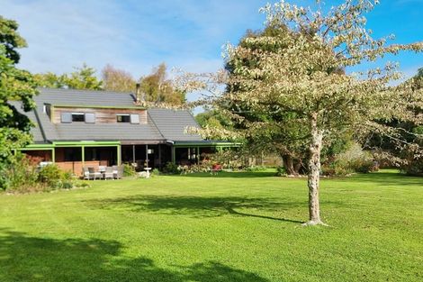 Photo of property in 275 Kimberley Road, Levin, 5571