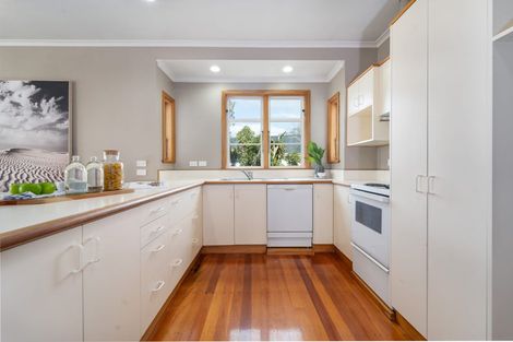 Photo of property in 22a Lansdowne Crescent, Lansdowne, Masterton, 5810
