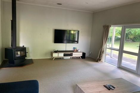 Photo of property in 73 Brookby Road, Brookby, Manurewa, 2576