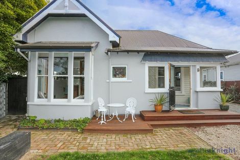 Photo of property in 17 Cranford Street, St Albans, Christchurch, 8014