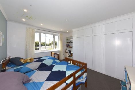 Photo of property in 74 Marine Parade, North New Brighton, Christchurch, 8083