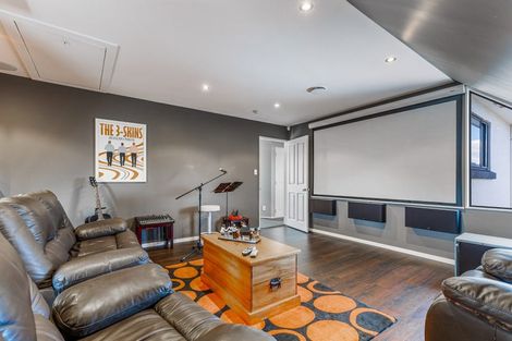 Photo of property in 15 Cellarmans Street, Te Atatu Peninsula, Auckland, 0610