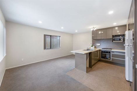 Photo of property in 54b Cambridge Terrace, Papatoetoe, Auckland, 2025