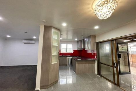 Photo of property in 3/4 Oxford Road, Manurewa, Auckland, 2102