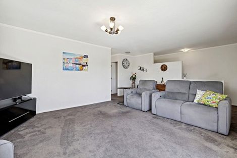 Photo of property in 26 Glencoe Road, Browns Bay, Auckland, 0630