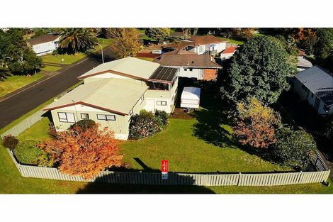 Photo of property in 9 Balmerino Avenue, Red Hill, Papakura, 2110