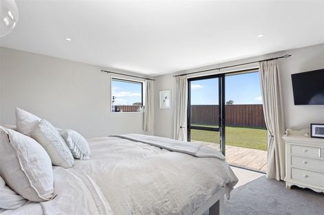 Photo of property in 149 Townsend Road, Rangiora, 7400