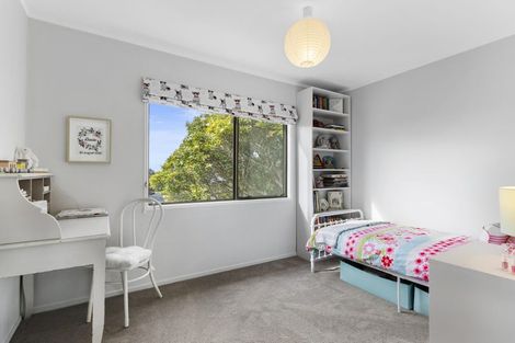 Photo of property in 4/15 Roseberry Avenue, Birkenhead, Auckland, 0626