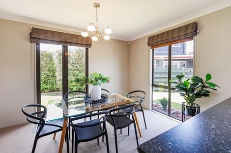 Photo of property in 23 Opawa Place, Terrace End, Palmerston North, 4410