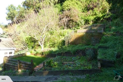 Photo of property in 29 Melrose Road, Island Bay, Wellington, 6023