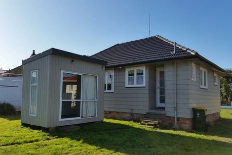 Photo of property in 19 Mcquarrie Avenue, Wattle Downs, Auckland, 2103