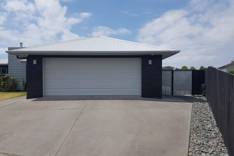 Photo of property in 9 The Glade, Papamoa Beach, Papamoa, 3118