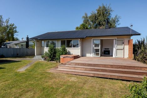 Photo of property in 15 Runciman Place, Dannevirke, 4930