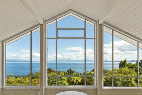 Photo of property in 49 Whakamoenga Point, Acacia Bay, Taupo, 3385