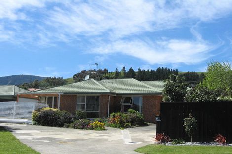 Photo of property in 13 Vining Crescent, Stoke, Nelson, 7011