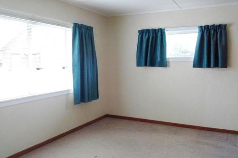 Photo of property in 258 Mangorei Road, Merrilands, New Plymouth, 4312