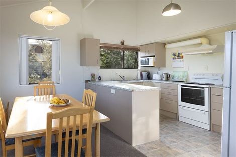 Photo of property in 5 Snells Beach Road, Snells Beach, 0920