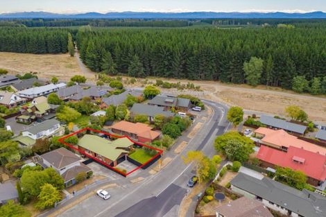 Photo of property in 265 Queenspark Drive, Parklands, Christchurch, 8083