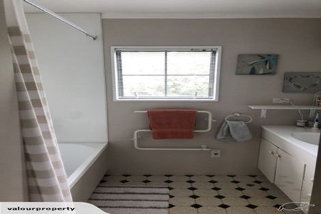 Photo of property in 3/20 Office Road, Merivale, Christchurch, 8014