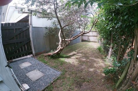 Photo of property in 47 Cardiff Road, Pakuranga, Auckland, 2010