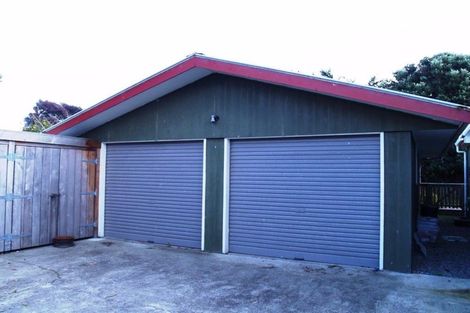 Photo of property in 3 Atkinson Avenue, Otaki Beach, Otaki, 5512