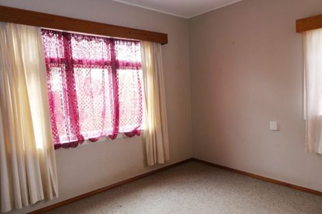 Photo of property in 7 Greenfield Street, Hector, 7822