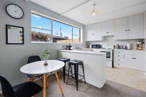 Photo of property in 21 Blakehall Place, Spreydon, Christchurch, 8024