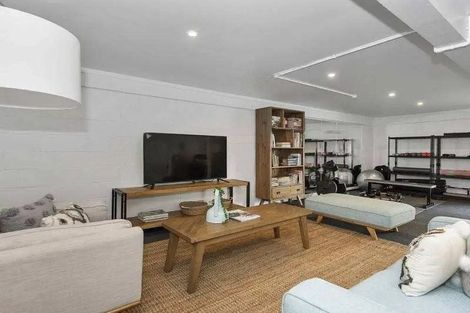 Photo of property in 2/3 Puutikitiki Street, Hamilton East, Hamilton, 3216